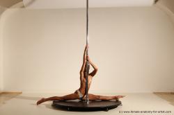 Pole Dance reference poses of Mercedes